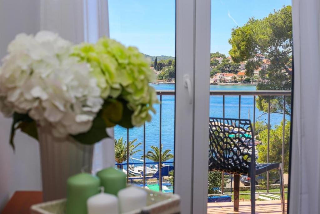 Hotel Λομπάρδα Εξωτερικό φωτογραφία