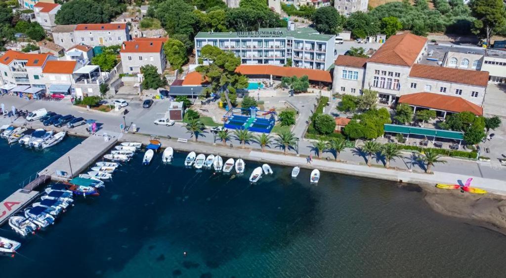 Hotel Λομπάρδα Εξωτερικό φωτογραφία