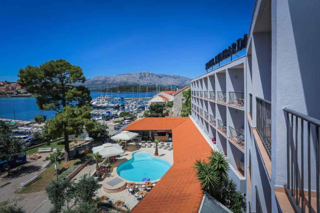 Hotel Λομπάρδα Εξωτερικό φωτογραφία