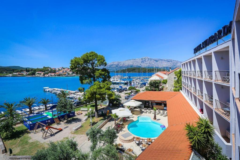 Hotel Λομπάρδα Εξωτερικό φωτογραφία