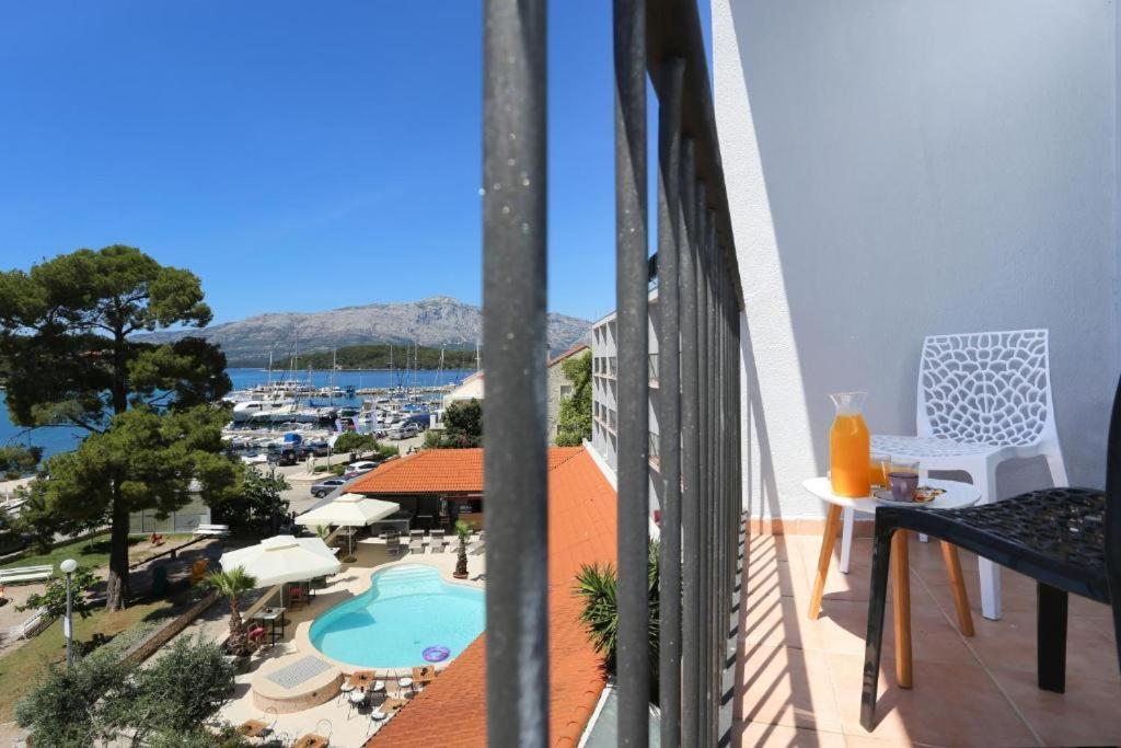 Hotel Λομπάρδα Εξωτερικό φωτογραφία