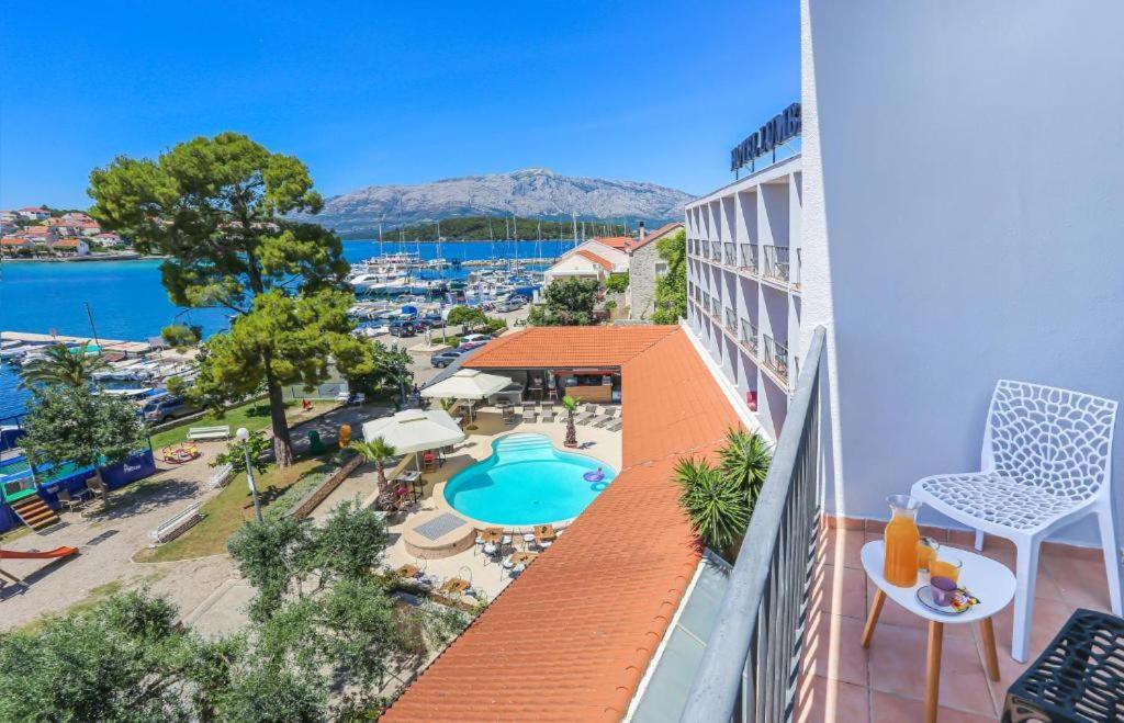 Hotel Λομπάρδα Εξωτερικό φωτογραφία